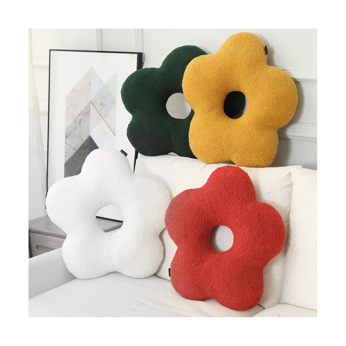 Small Daisy Shaped Pillow Nordic Wind Pillow Plush Cushion White