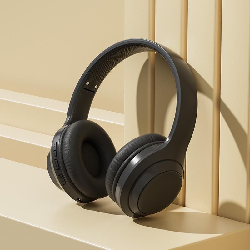 Over-ear bluetooth wireless headset Black