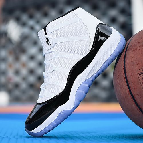 High-top Sneakers Men Basketball Shoes Size 45 46 47 High Quality Outdoor Sports Shoes Students Competition Professional Athletic Basketbasll Sneakers Training Shoes Non-slip Male Footwear White