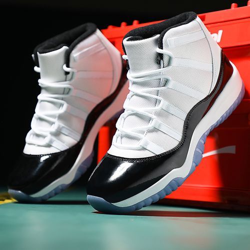 High-top Sneakers Men Basketball Shoes Size 45 46 47 High Quality Outdoor Sports Shoes Students Competition Professional Athletic Basketbasll Sneakers Training Shoes Non-slip Male Footwear White