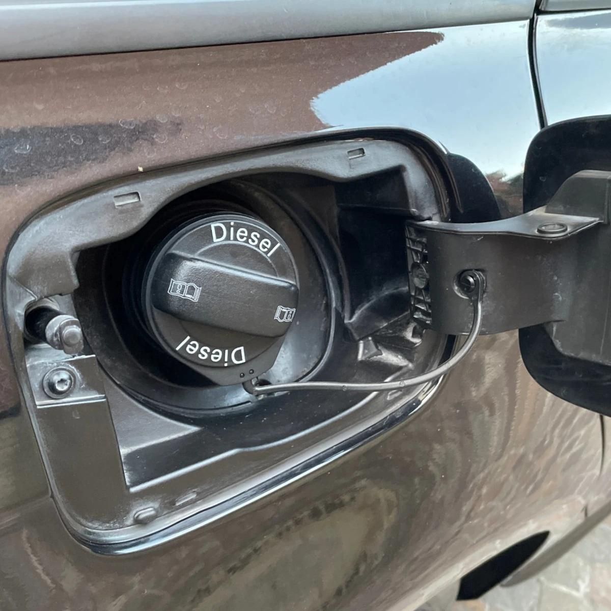 Oil  Cap Tank Cover Line For  Cayenne 911 Macan 718 997 996 944 986 95B 992 987 Boxster Taycan Panamera Accessories