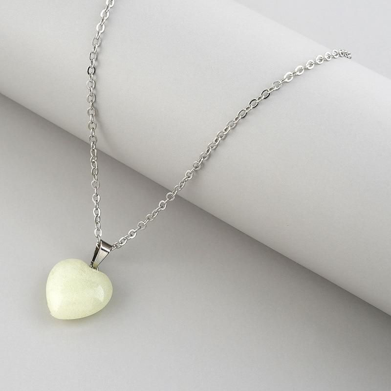 New Simple Luminous Beads Necklace Glowing Night Round Star Heart Pendant Glow In The Dark Necklace for Men Women Hallowen Gifts