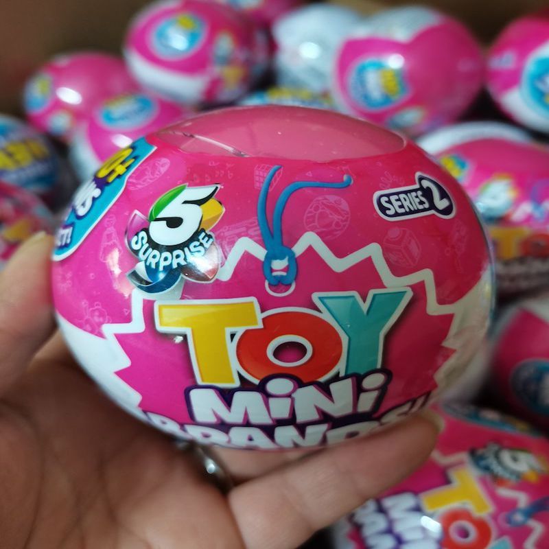 Mini Brands Surprise Different Doll Petals Ball 5 Surprise