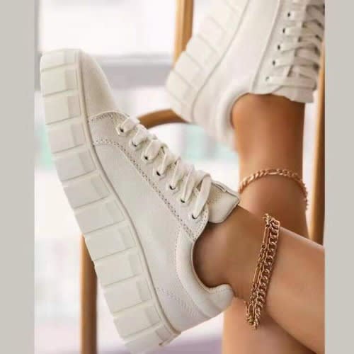 Women Sneakers - Off White