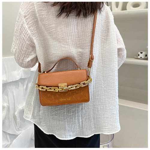 Woman Fashion  Chain Handbag