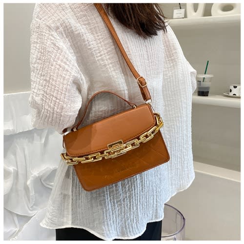 Woman Fashion  Chain Handbag