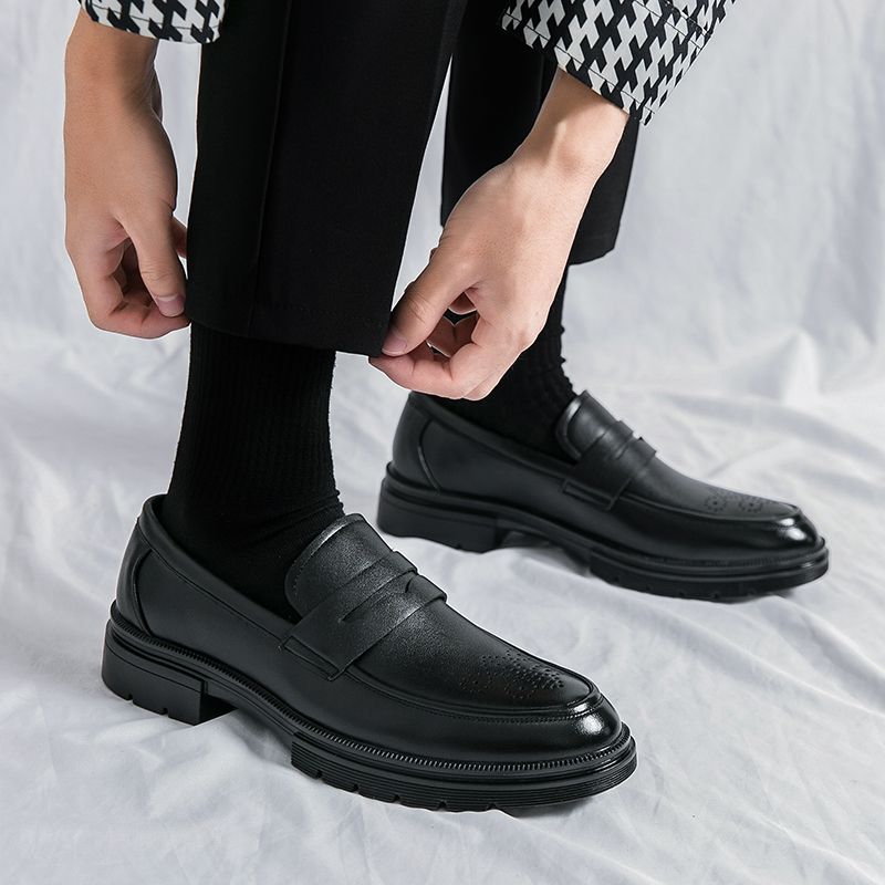 Italian Handmade Mens Formal Shoes Slip On Calf Leather Oxfords Size 45 46 Top Quality Luxury Brogue Wedding Party Dress Shoes For Men Classic Style Leather Shoes Male Office Loafers Black