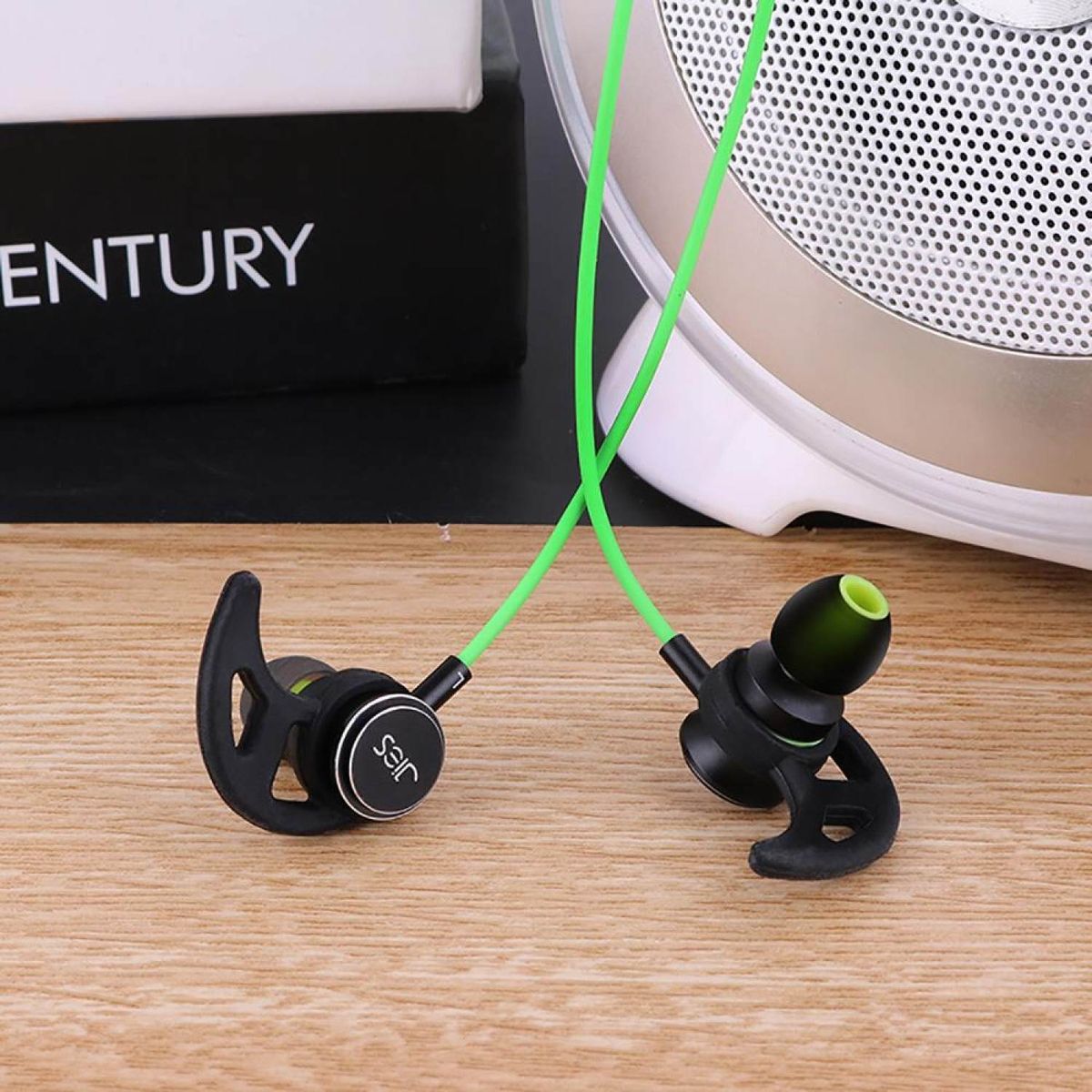 V5 In-ear Earphone With Microphone Wired Magnetic Gaming Headset Stereo Bass Earbuds Computer Earphone BDZ