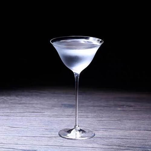 Elegant Lead Free Martini Glass Classical Margarita Glass Cups 150ml Cocktail Glass For Bar Restaurant Japanese Style