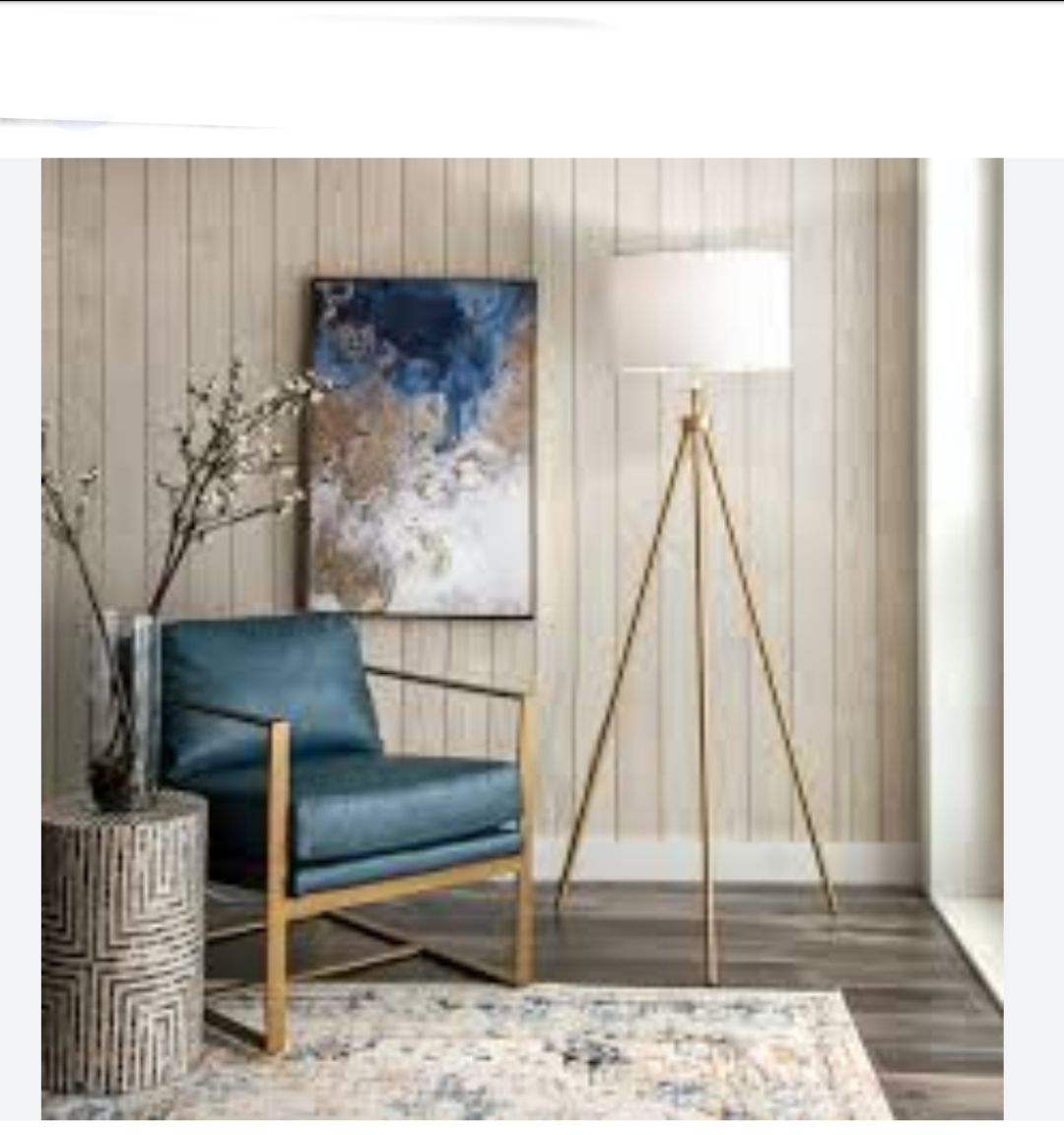 GOLD TRIPOD FLOOR LAMP - ADJUSTABLE