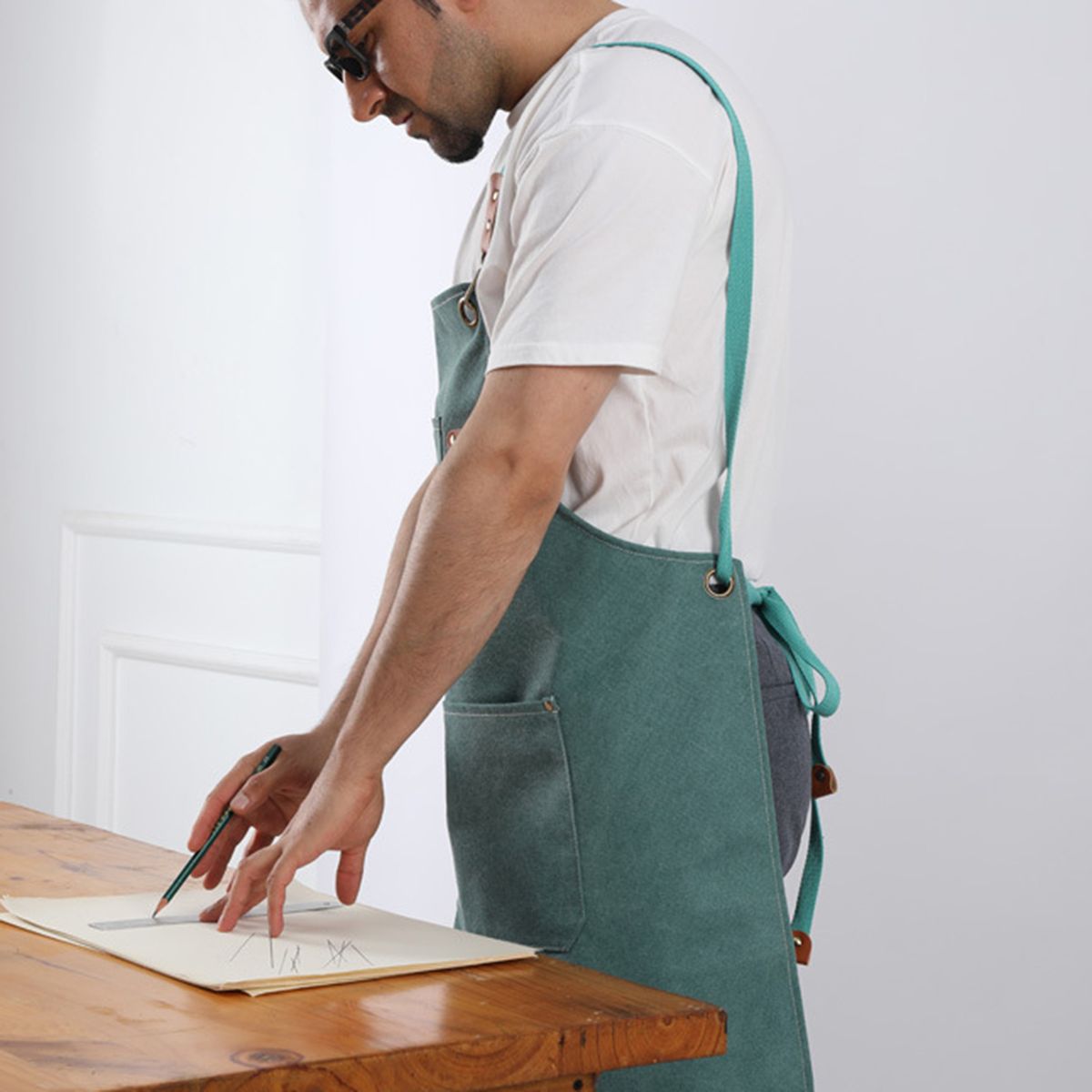 Barber Apron Canvas Apron Multi-function Pockets Detachable
