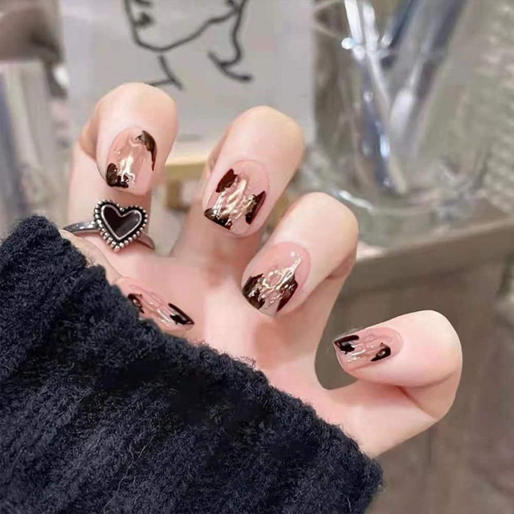 24PCS Short Press on Nails Cute Black Graffiti Full Coverage