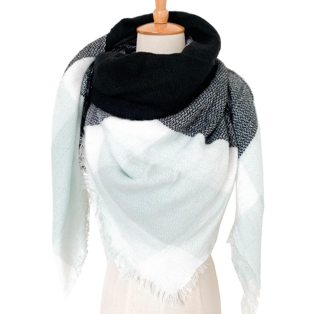 Shawl Wrap Classic Plaid Square Large Size-Blue