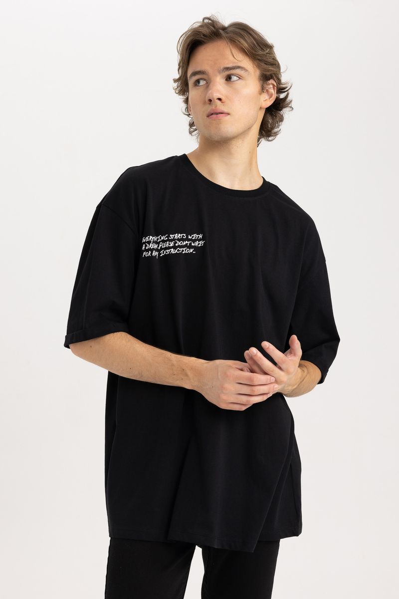 Man Young Oversize Fit Crew Neck Short Sleeve Knitted T-Shirt - Black