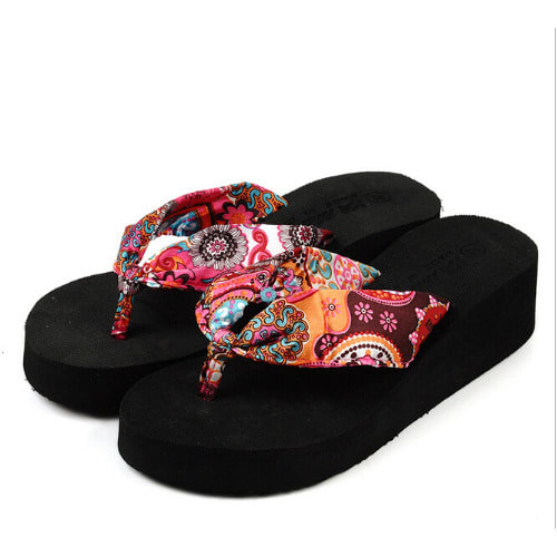 Women's Floral Slippers - Black