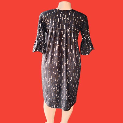 Ladies Free Gown -001