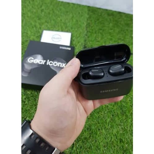 Wireless Bluetooth Earbuds - Black