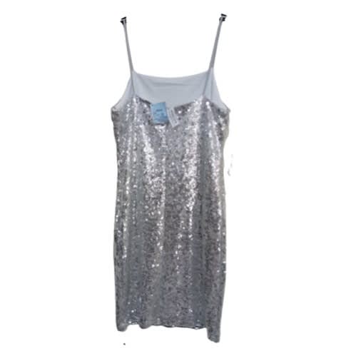 Short Sequined Strap Shoulder Sleeve Gown - Silver
