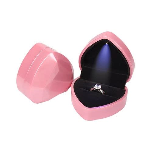 Curvy Love Led Engagement Ring Case - Pink