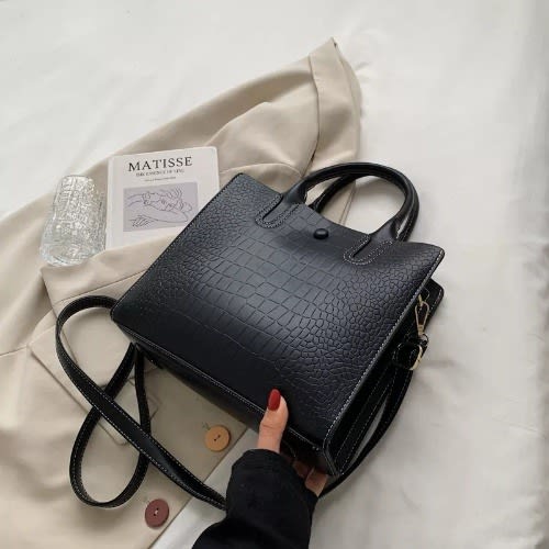 2022 Women's Handbag - Black