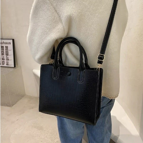2022 Women's Handbag - Black