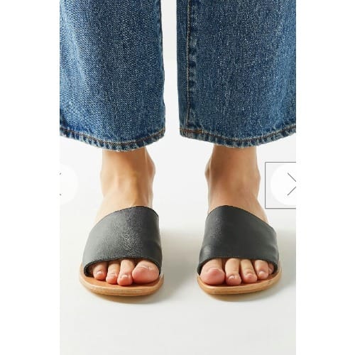 Female Black Cover Slippers