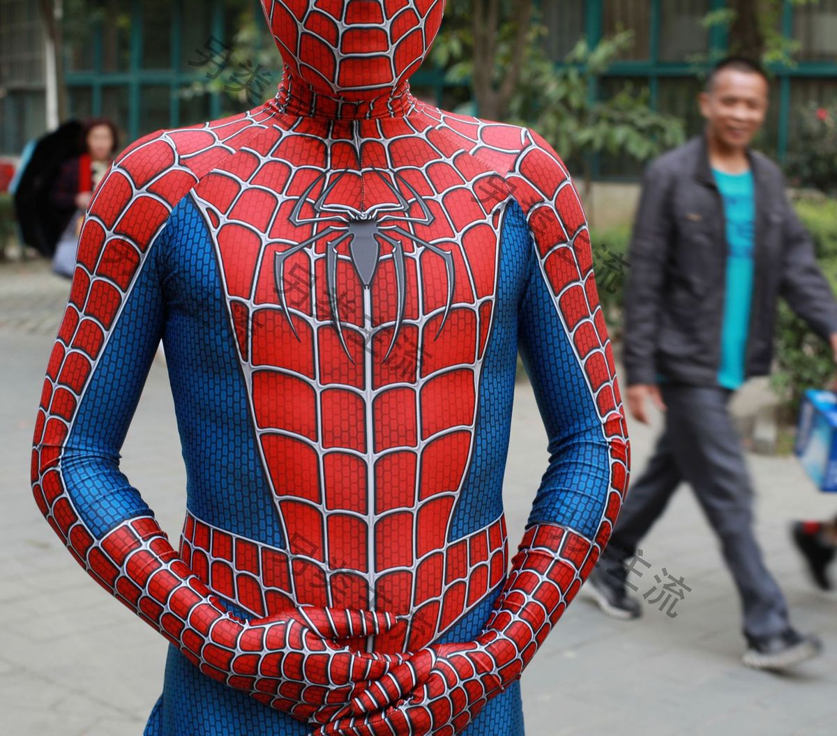 Tobey Old The Spiderman Suit