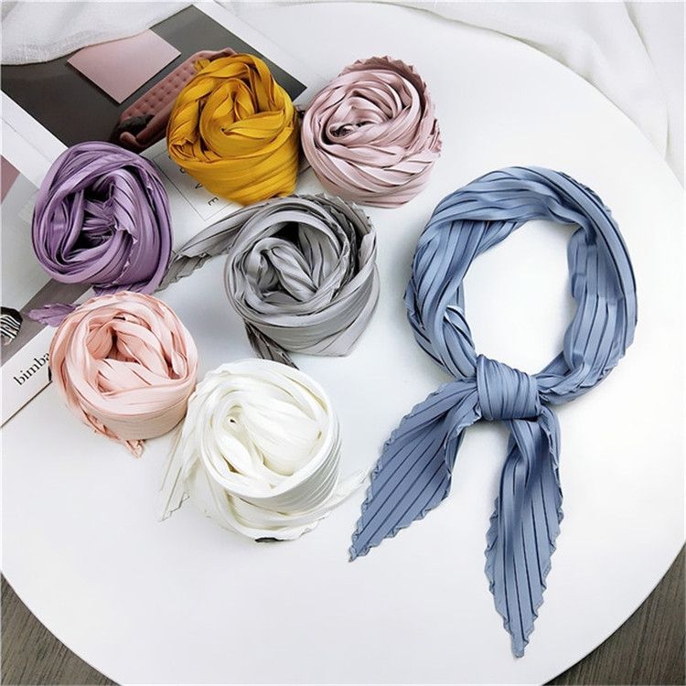 Ladies Retro Pleated Silk Square Scarf