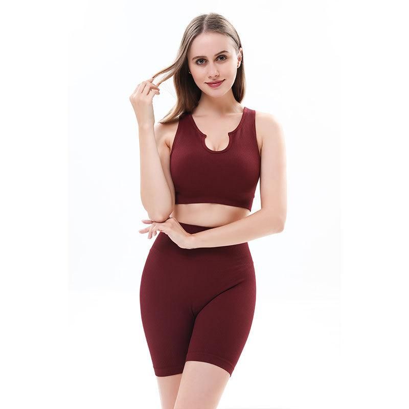 Wearing the 2023 New Printed Tank Top, Split Pants, Hip Lifting and Bottom Punching Pants, Yoga Fitness Set
