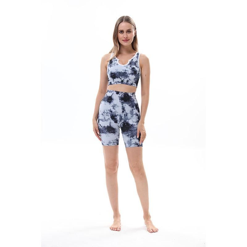 Wearing the 2023 New Printed Tank Top, Split Pants, Hip Lifting and Bottom Punching Pants, Yoga Fitness Set