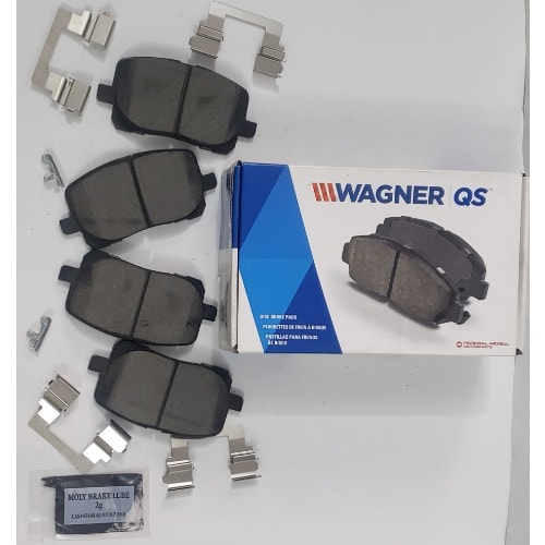 Front Ceramic Disc Brake Pad Set - 4 Pieces -  Qs Zd 923