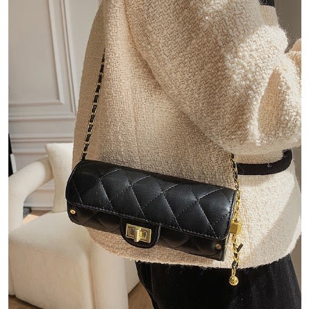 Quilted Sausage Design Leather Purse
