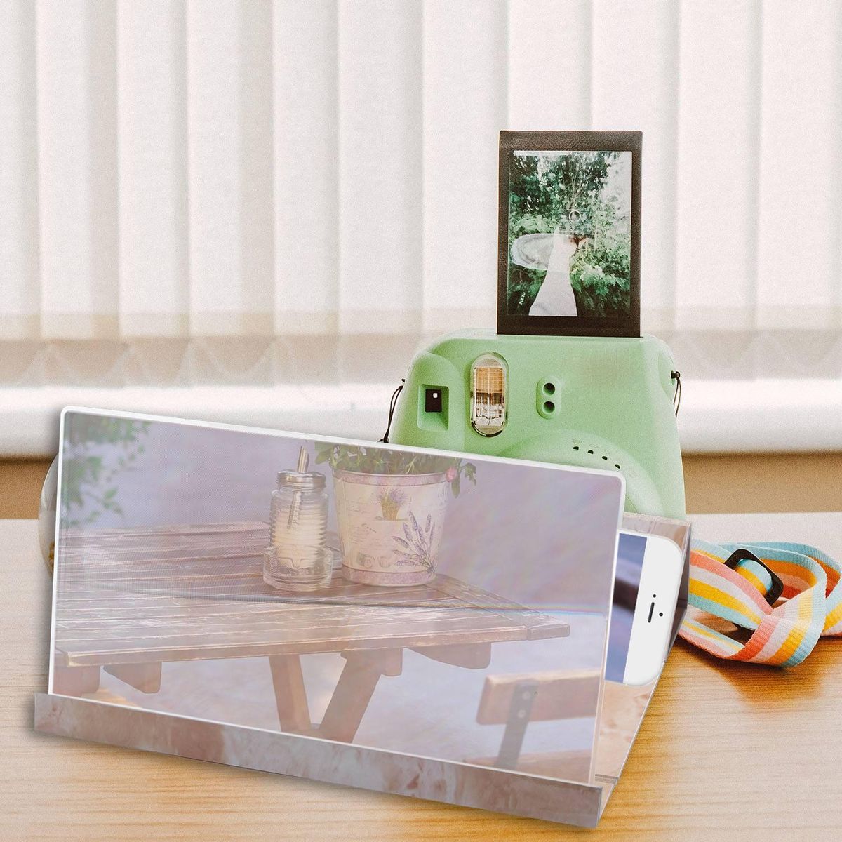 12 Inch Foldable 3D Hd Screen Yellow + White Magnifying