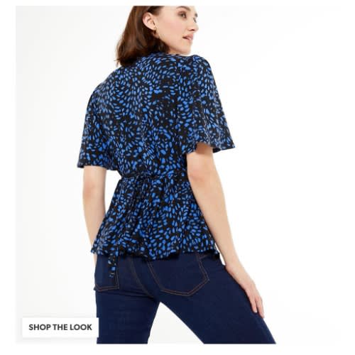Spot Flutter Sleeve Top