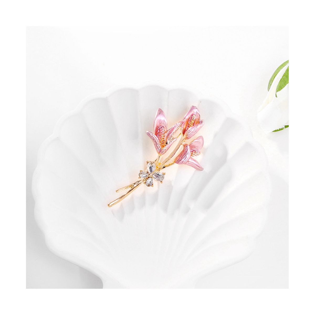 Enamel Lily Flower Women Brooches Pink Flower