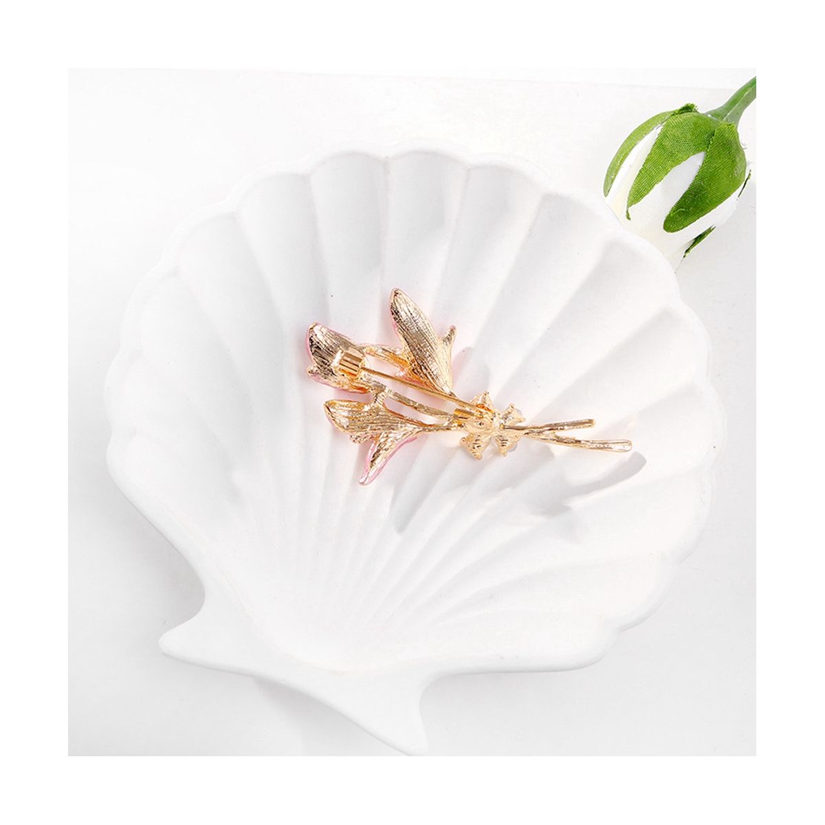 Enamel Lily Flower Women Brooches Pink Flower