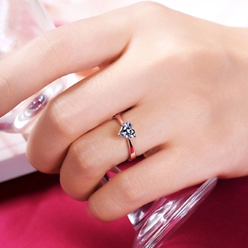 Simple Heart-shaped Diamond Ladies Ring Engagement Wedding Anniversary Gift