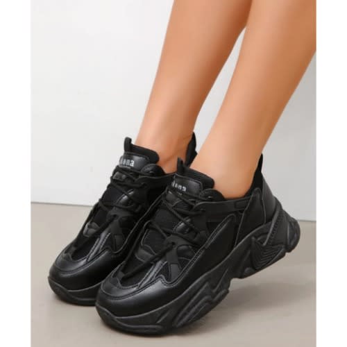 Vimo-fox Ladies Rugged Sole Sneakers - Black