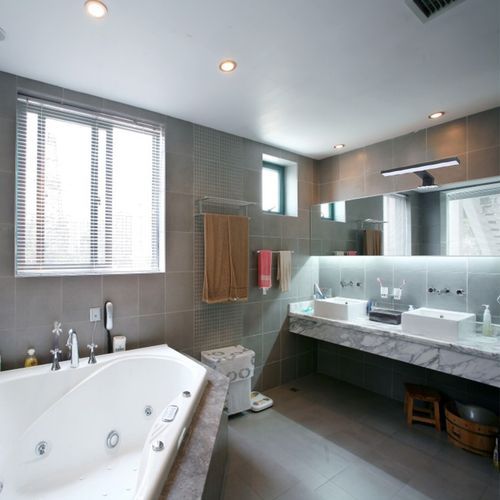 LED Lights Bathroom Cabinet Make-up Mirror Light Vanity