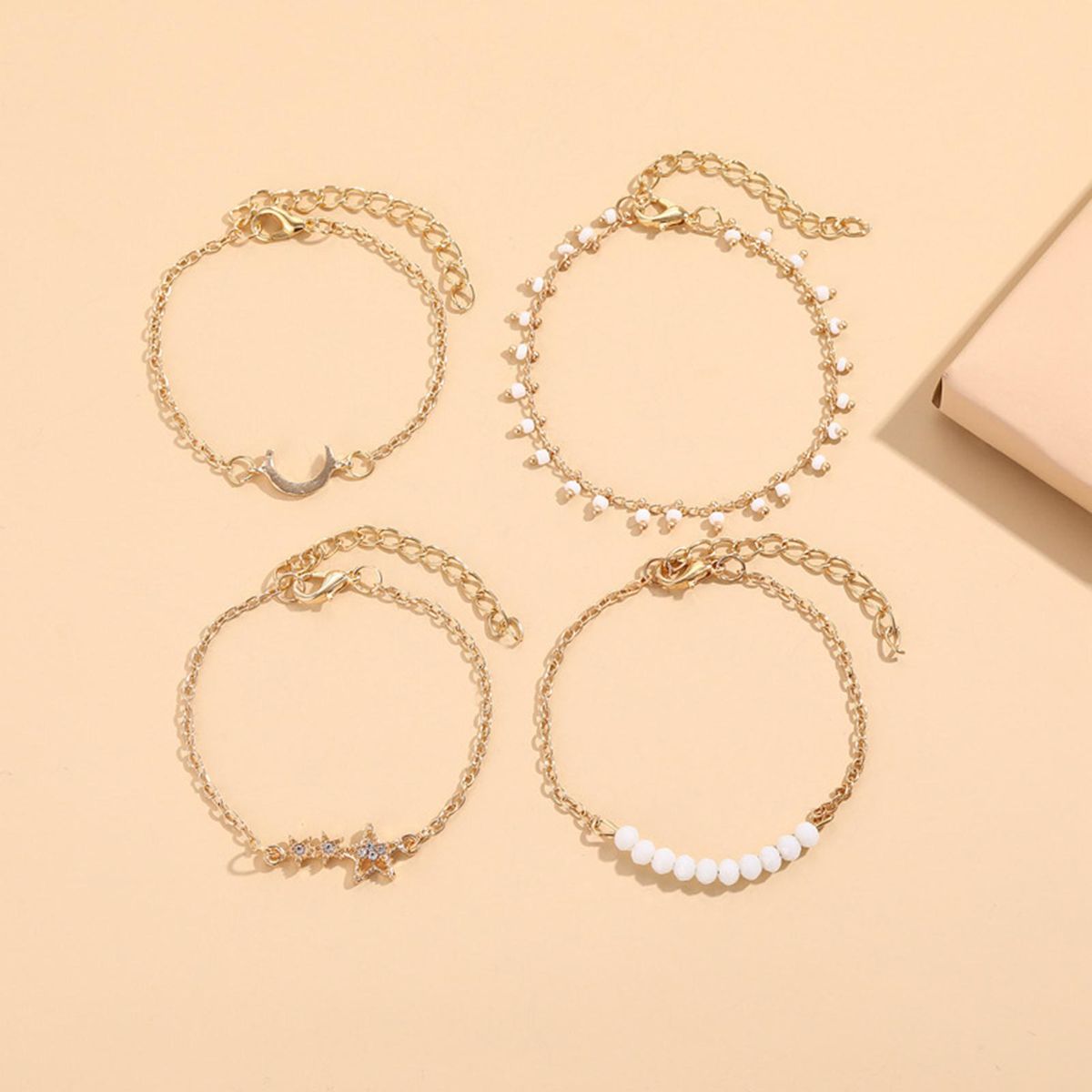 4PcsSet Ladies Bracelet Five-pointed Star Women Bracelet Golden