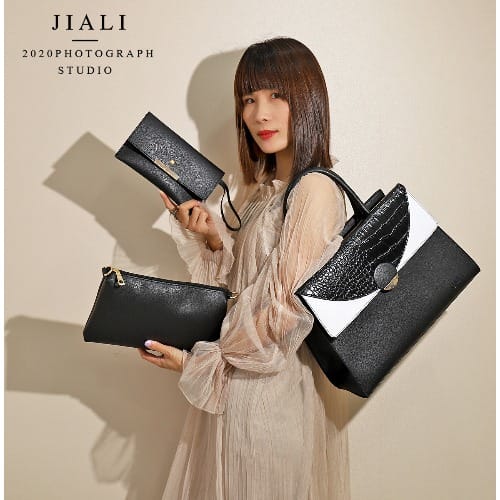 Leather Bag For Ladies -Black