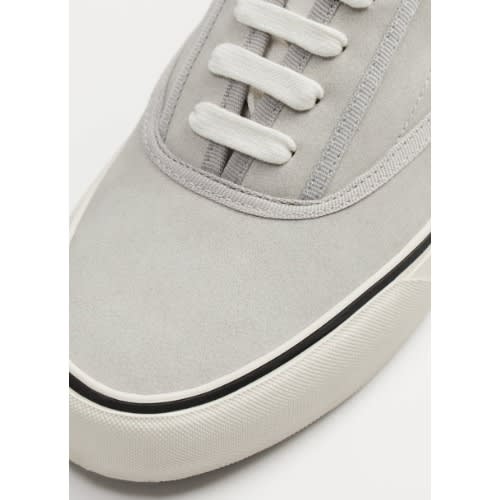 Contrast Trainers