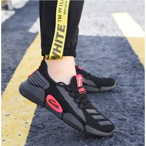 Men Breathable Noble Sneakers