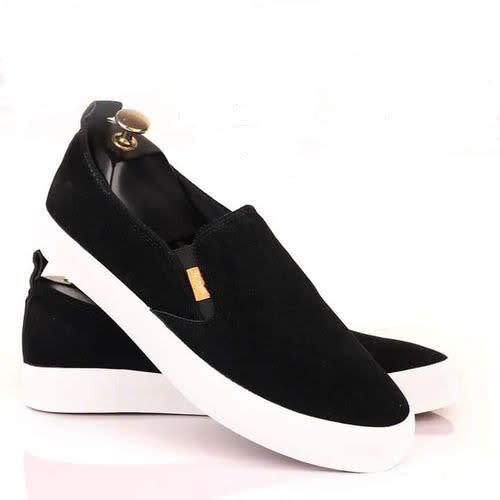Men Suede Smart Lace-less Sneaker
