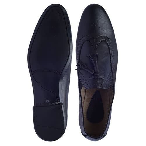 Leather Slip-on With Tassels - Black