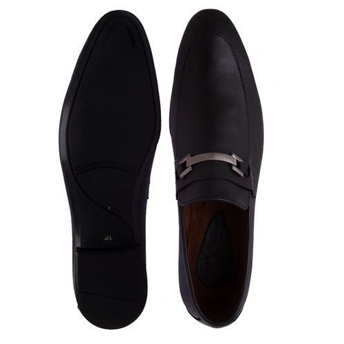 Formal Slip On Shoe With Chain Detail - Black