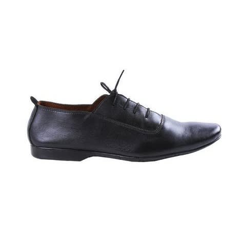 Simple Lace-up Shoe - Black