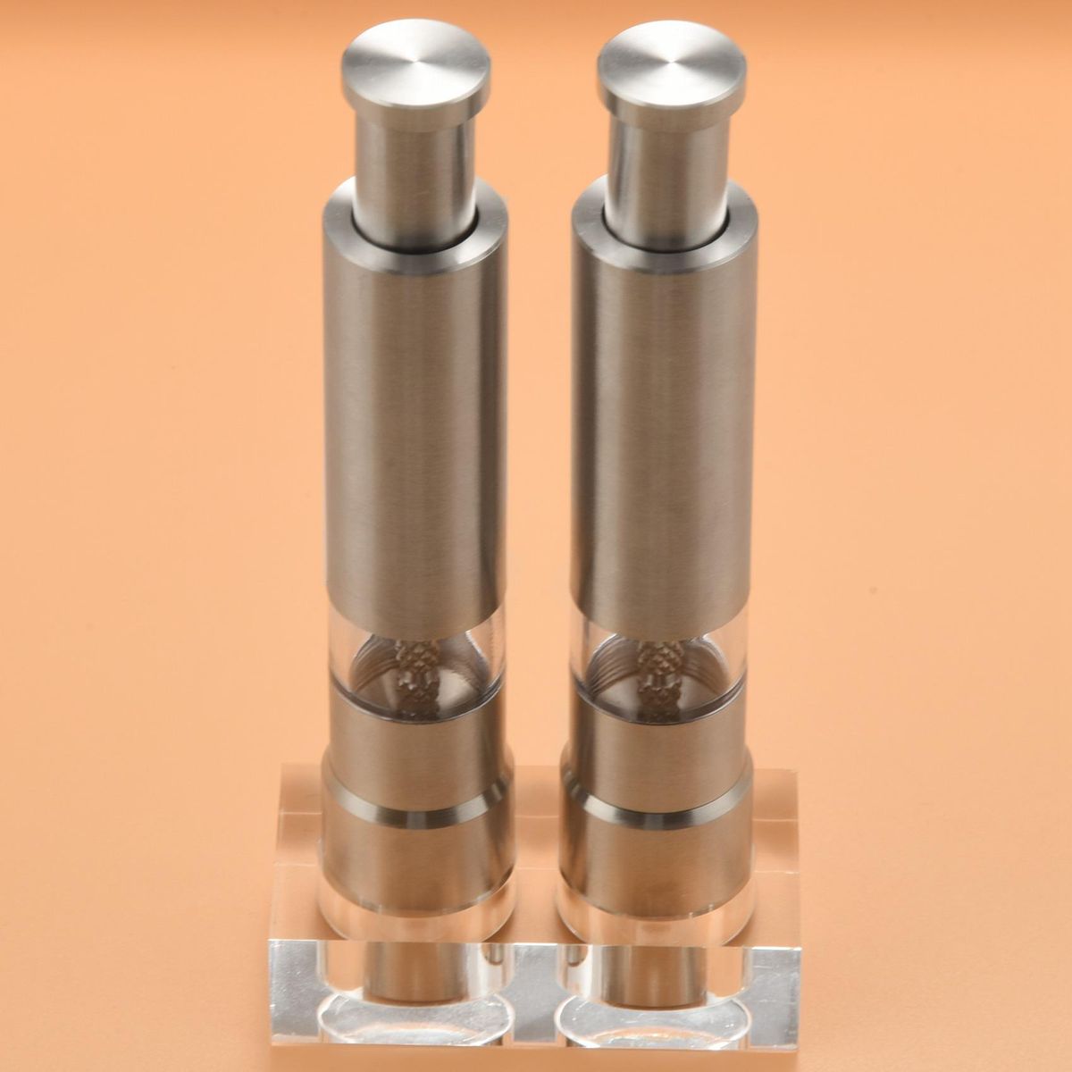 Salt and Pepper Grinder Set of 2, Pepper Mill Stainless Steel Salt Shaker Push-Button Manual Glass Salt and Pepper Set