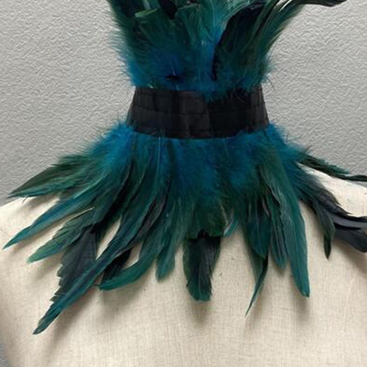 Faux Feather Neck Sleeve Feathered Lace Neck Sleeve Chic for Women Lake Blue