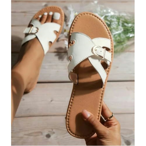 Realwon Female Buckle Slippers - White